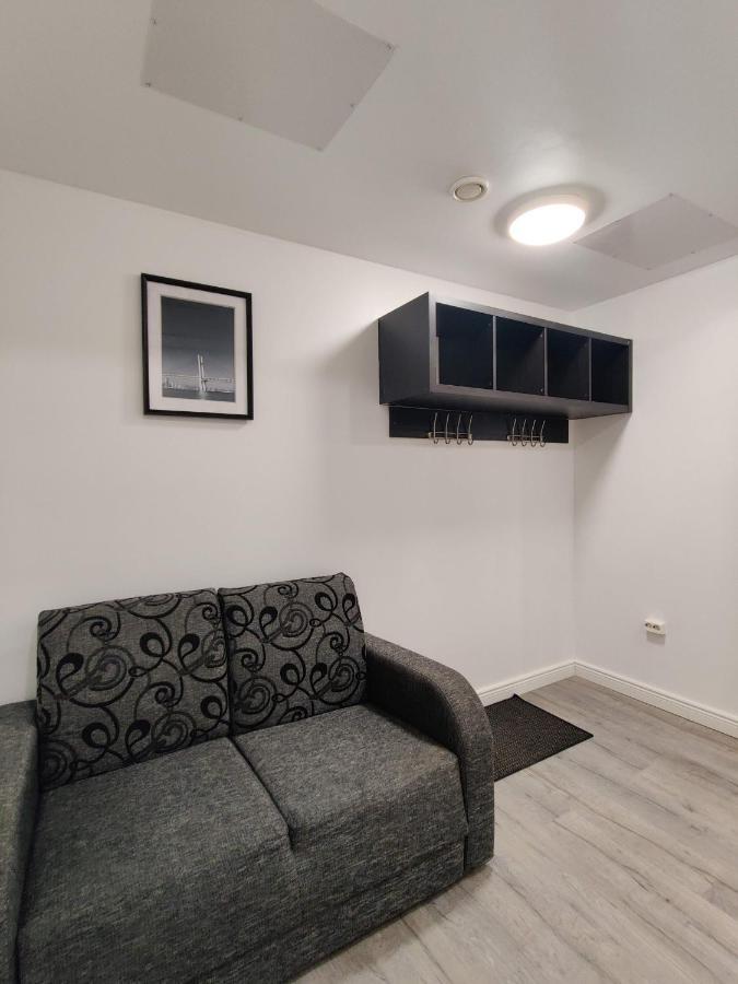 Alexi Apartments - Newly Renovated Apt In The Heart Of The City Near To Railway Station And Nokia Arena Tampere Ngoại thất bức ảnh