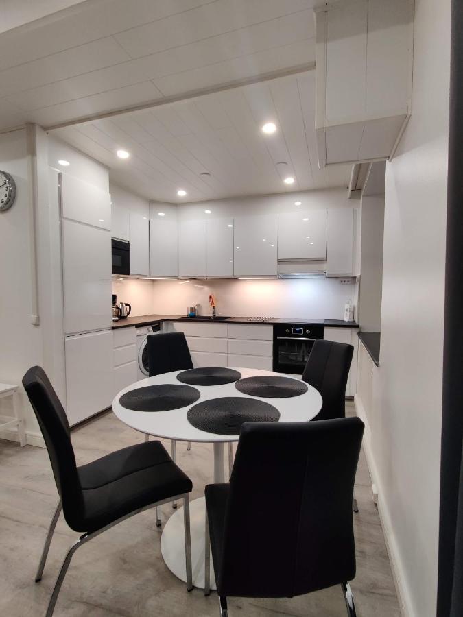 Alexi Apartments - Newly Renovated Apt In The Heart Of The City Near To Railway Station And Nokia Arena Tampere Ngoại thất bức ảnh